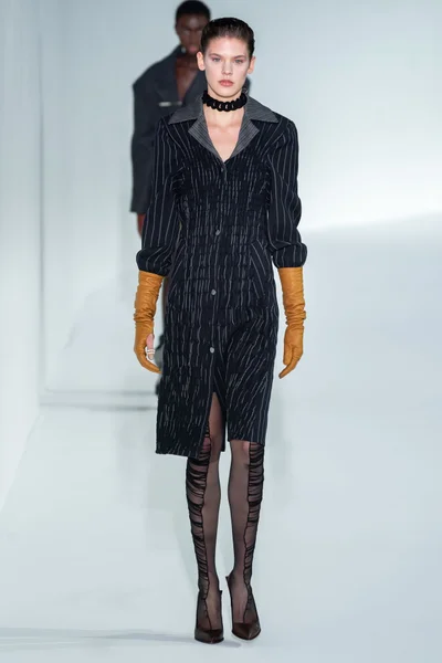 Look 6